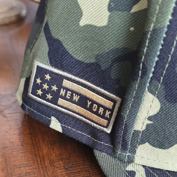 New Era NY Yankees Hat - Picture 2 of 12